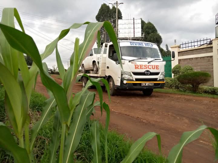 flatbed towing and breakdown services in suswa