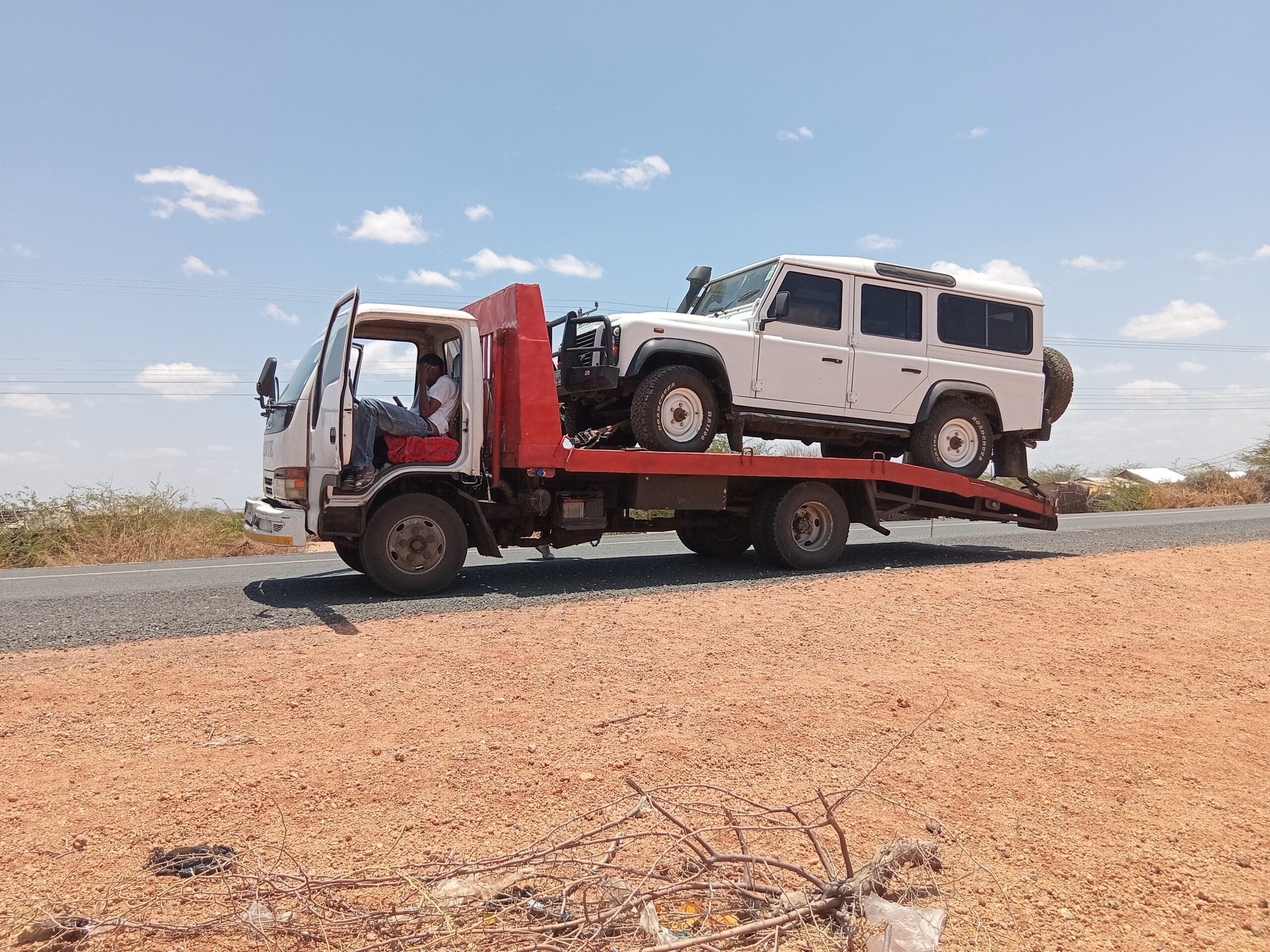 towing flatbed and Breakdown services in garissa