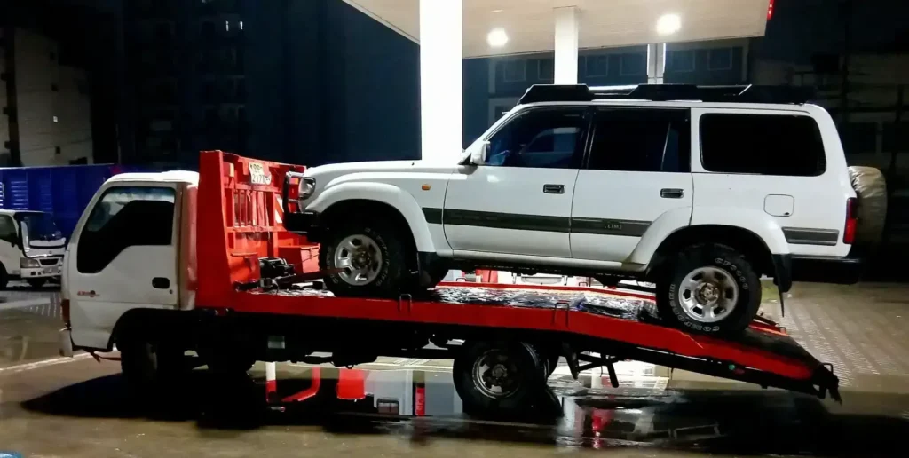 Flatbed Towing And Breakdown Services In Nairobi Available 24 /7